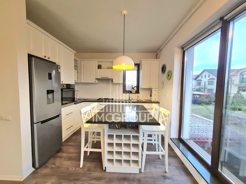 Apartament 3 camere de inchiriat, lux, parcare