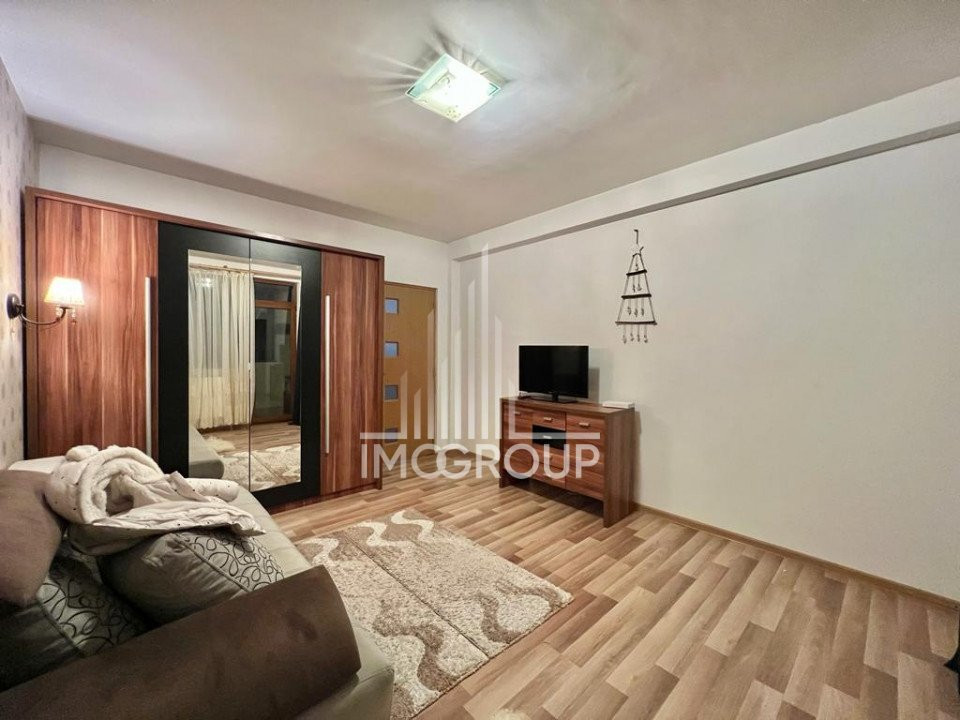 Apartament cu 2 dormitoare, zona Sesul de Sus.