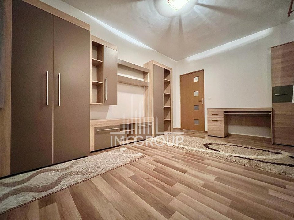 Apartament cu 2 dormitoare, zona Sesul de Sus.