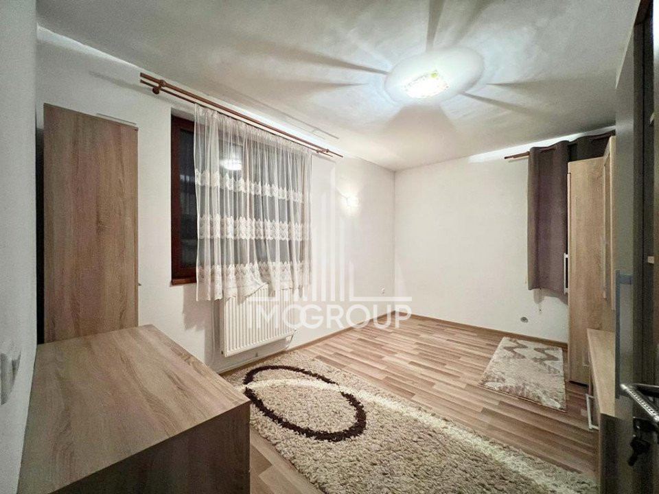 Apartament cu 2 dormitoare, zona Sesul de Sus.