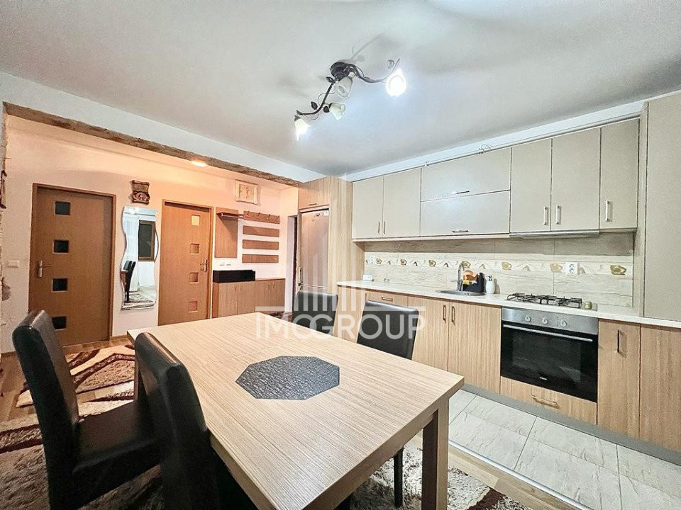 Apartament cu 2 dormitoare, zona Sesul de Sus.