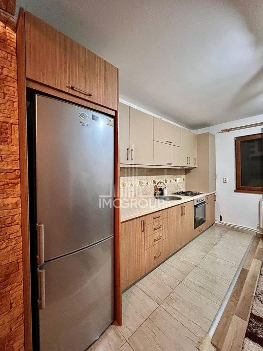 Apartament cu 2 dormitoare, zona Sesul de Sus.