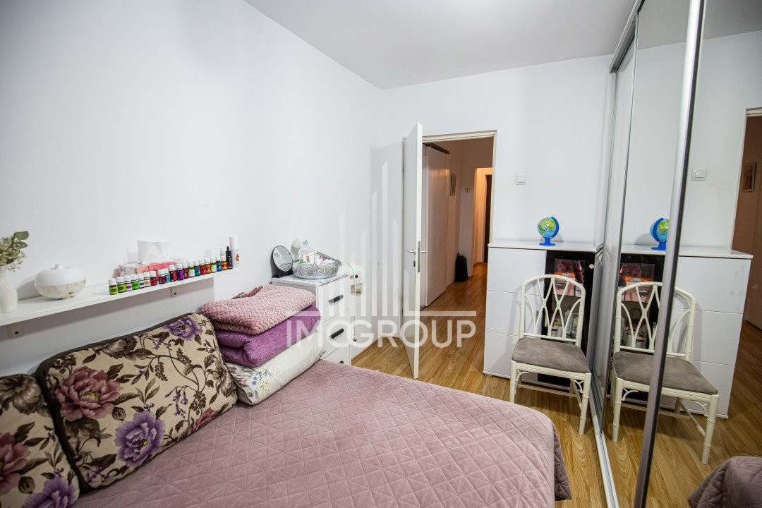 De vanzare apartament cu 2 camere Manastur Mehendinti