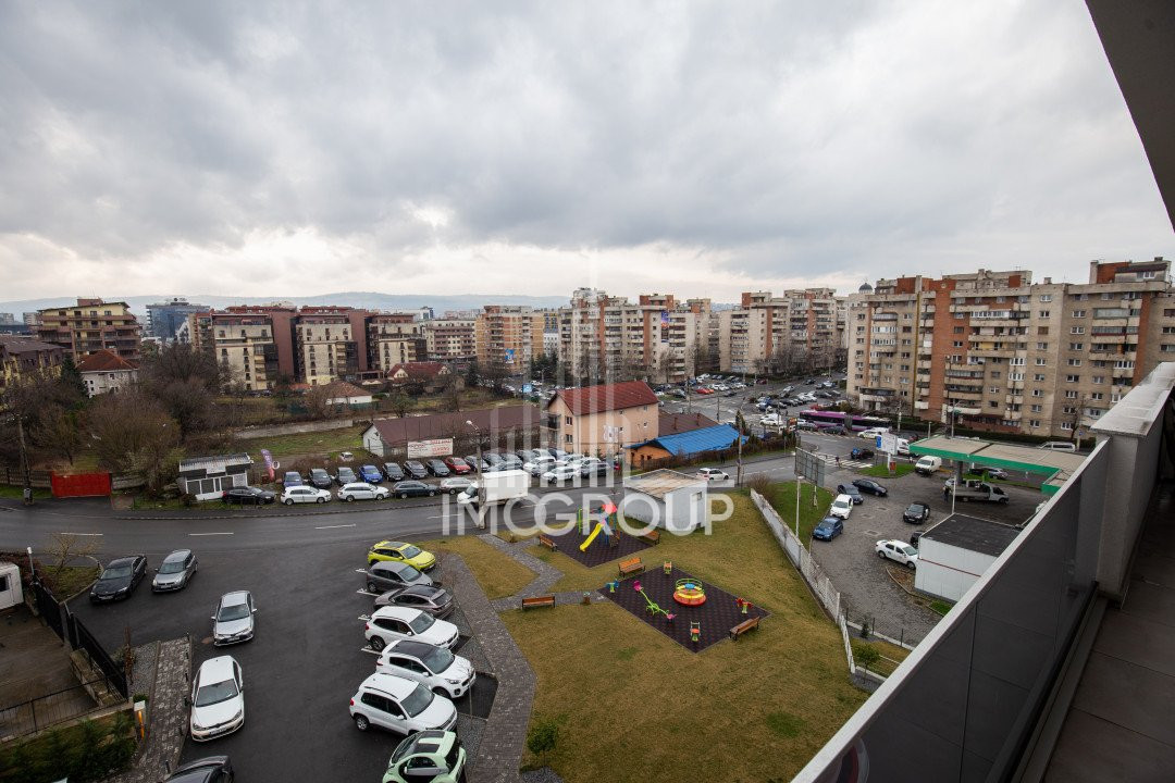 De vanzare apartament 3 camere terasa garaj Iulius Mall