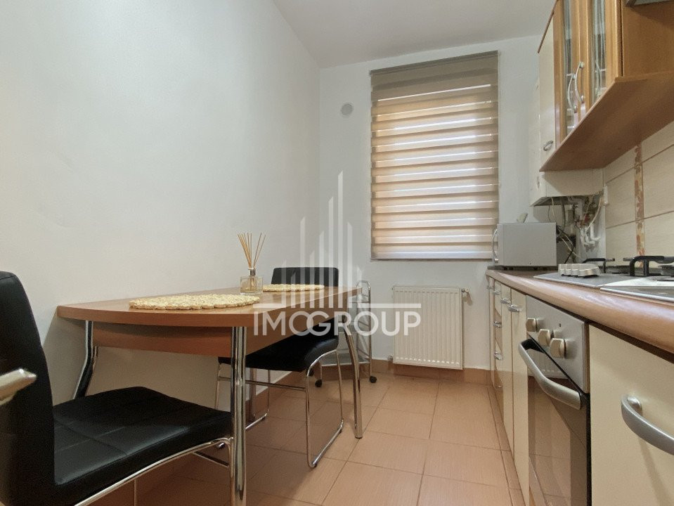 Apartament cu 1 camera, str. Florilor. Parcare exterioara!