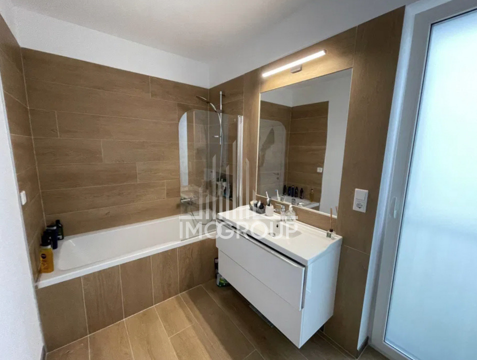 Apartament premium cu 4 camere de închiriat, garaj Str. Eugen Ionesco