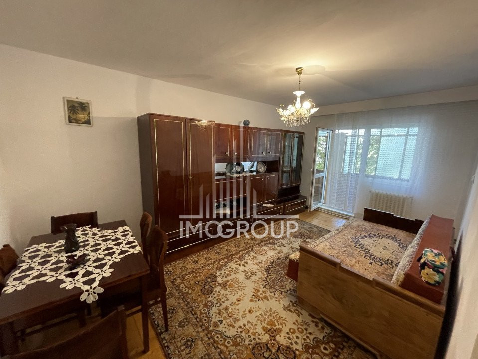 Apartament 4 camere | Decomandat | 2 bai | Manastur | Centrala Proprie 