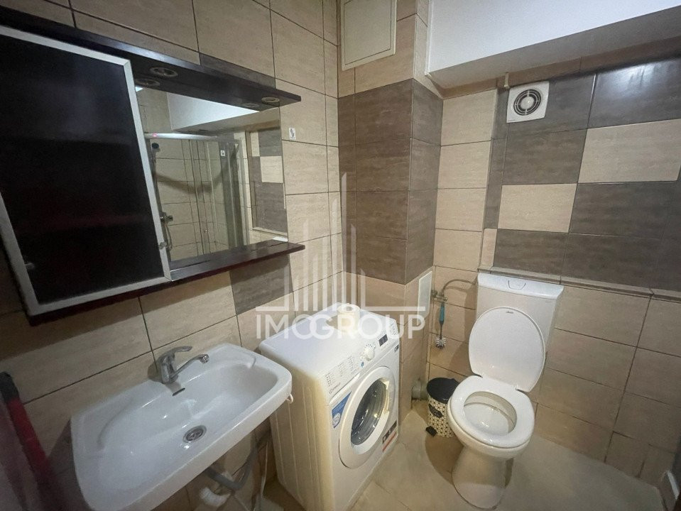 De inchiriat apartament 2 camere demisol parcare Buna ziua