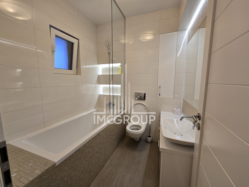 Apartament 3 camere de inchiriat in P-ta Mihai Viteazul, parcare