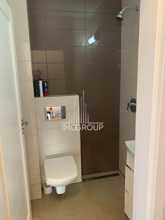 Apartament 3 camere de inchiriat in P-ta Mihai Viteazul, parcare