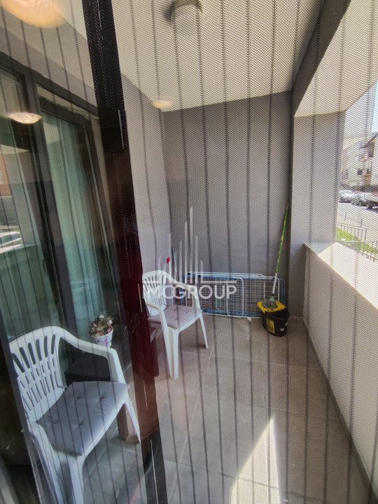 Vand apartament 2 camere si garaj in Buna Ziua 