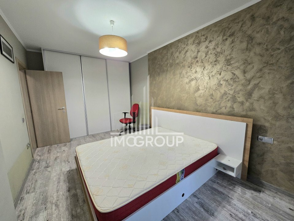 Vand apartament 2 camere si garaj in Buna Ziua 