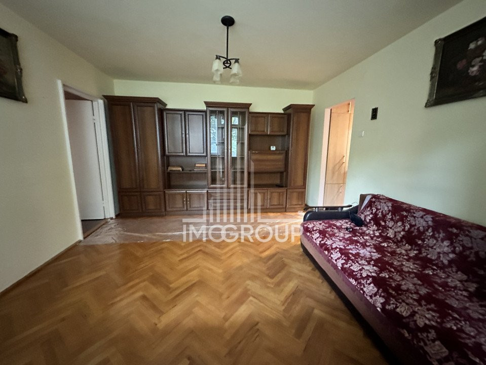 Apartament cu 3 camere | Zona Hotel Royal | Balcon 