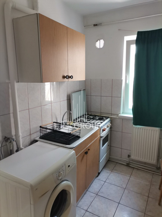 Apartament  2 camere de inchiriat str Mehedinti