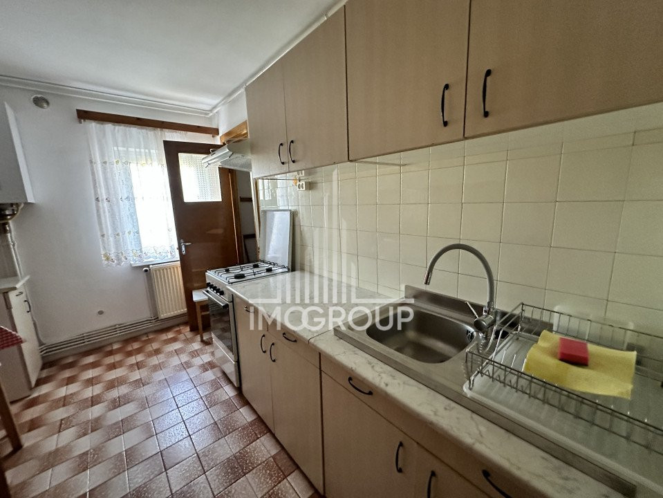 Apartament cu 3 dormitoare | Decomandat | 3 balcoane | Parcare | 2 bai