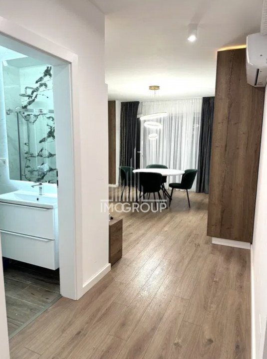 Prima inchiriere! apartament cu 3 camere si garaj in zona Iulius Mall