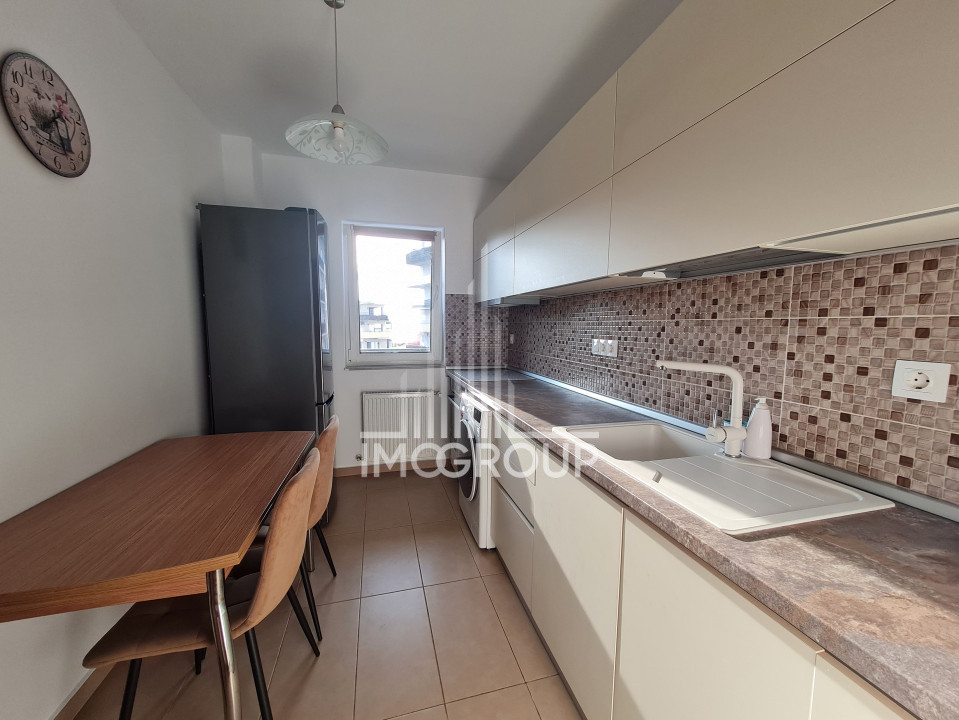 Apartament decomandat 2 camere de inchiriat parcare