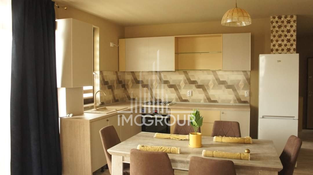 Inchiriez apartament 3 camere, 78mp, cu parcare, zona linistita