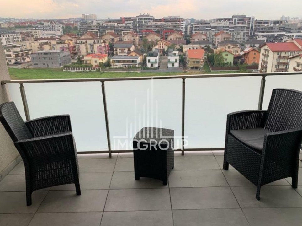 Apartament cu 2 camere de vanzare, parcare, view Grand Hotel Italia