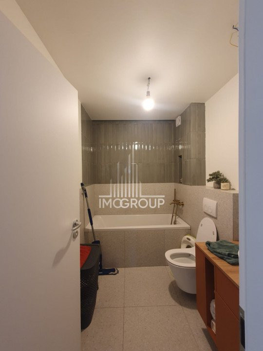 De vanzare apartament 3 camere Iris garaj