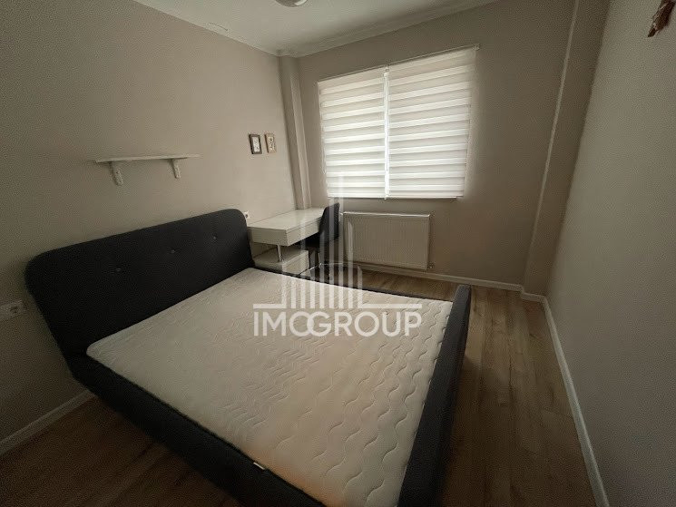 De inchiriat apartament 2 camere Iulius Mall parcare terasa 40 mp