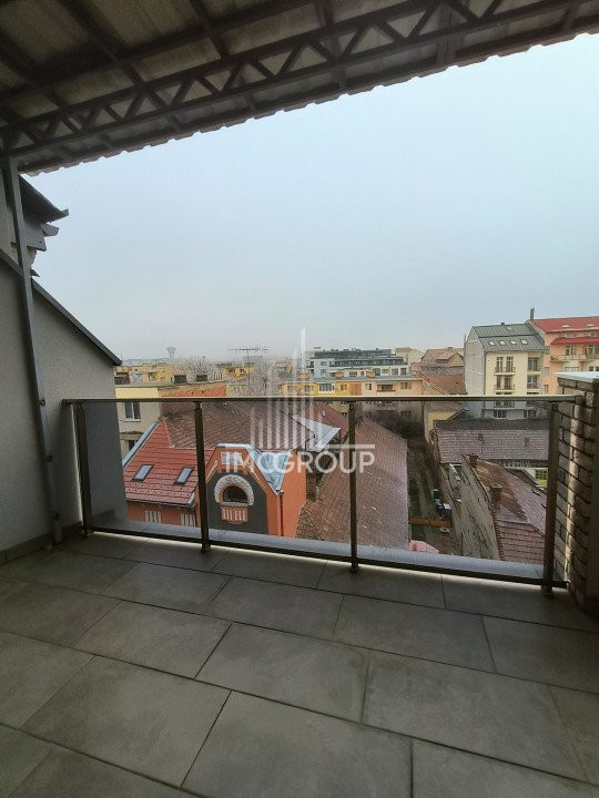 De inchiriat penthouse 3 camere terasa garaj
