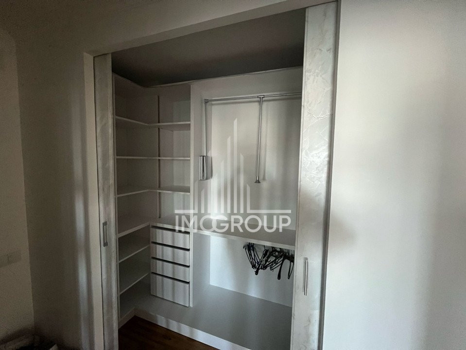 0% De vanzare apartament 3 camere Manastur