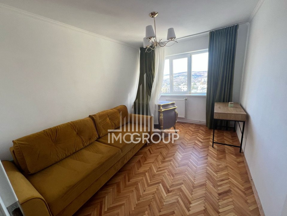 0% De vanzare apartament 3 camere Manastur