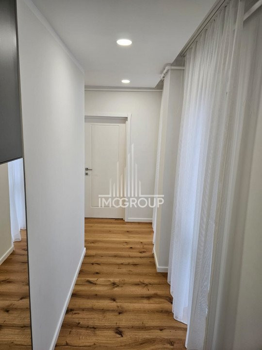 Apartament 3 camere si 2 bai de vanzare in Borhanci + garaj