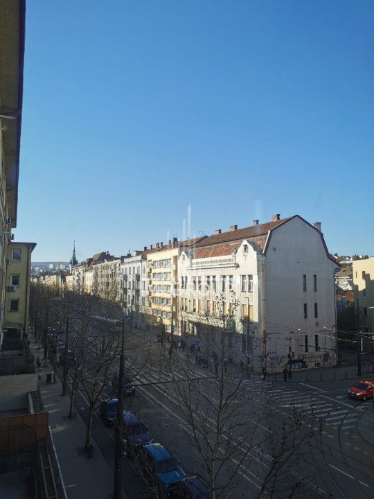 De vanzare apartament 2 camere zona Horea Gara 
