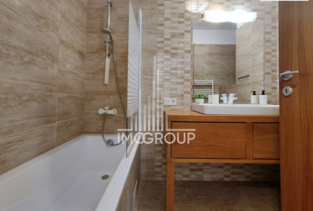 Apartament cu 3 camere de inchiriat, str Ploiesti, parcare, NTT DATA