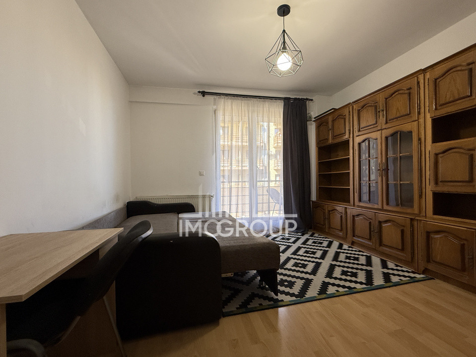 Apartament cu o cameră  | zona Iulius Mall/ FSEGA | Terasa | Etaj 3