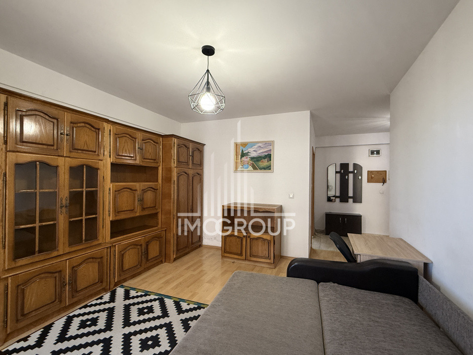 Apartament cu o cameră  | zona Iulius Mall/ FSEGA | Terasa | Etaj 3