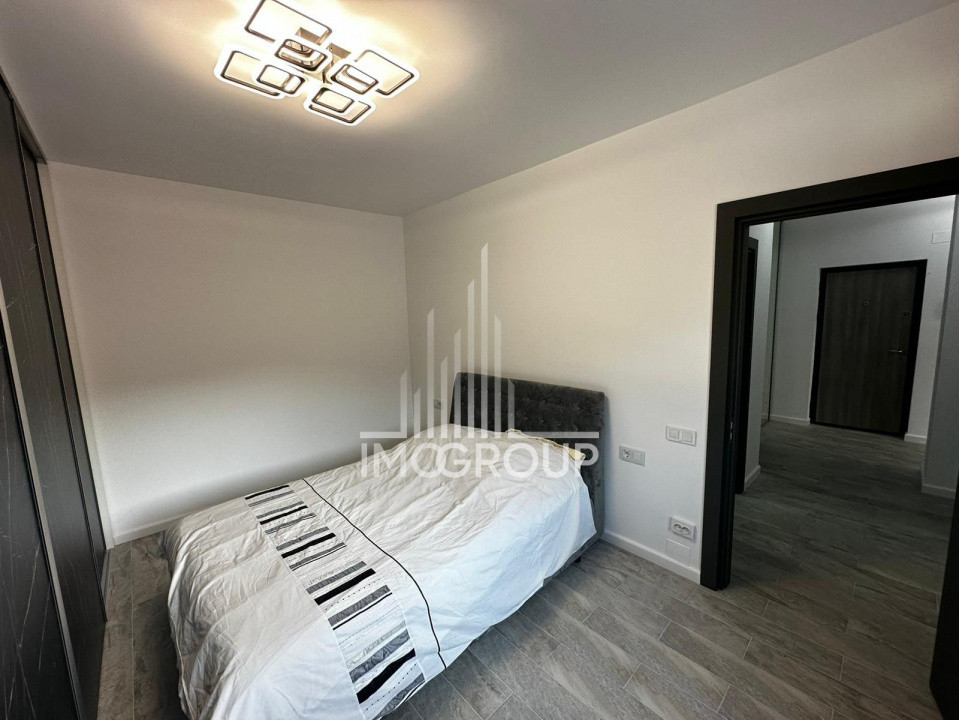 Apartament cu 3 camere | zona Semicentrală | Terasă 30 mp 