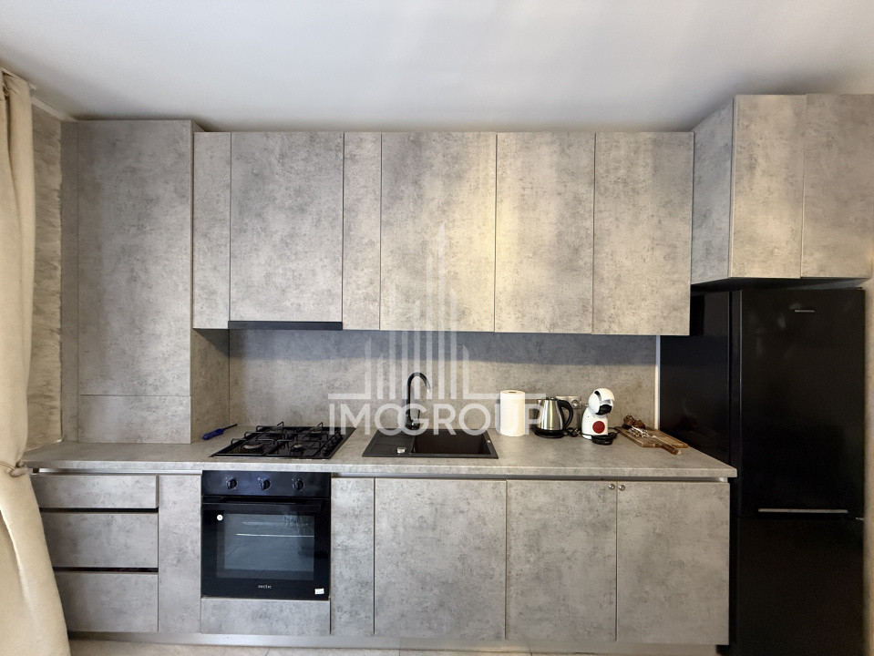 Apartament cu 3 camere | zona Semicentrală | Terasă 30 mp 