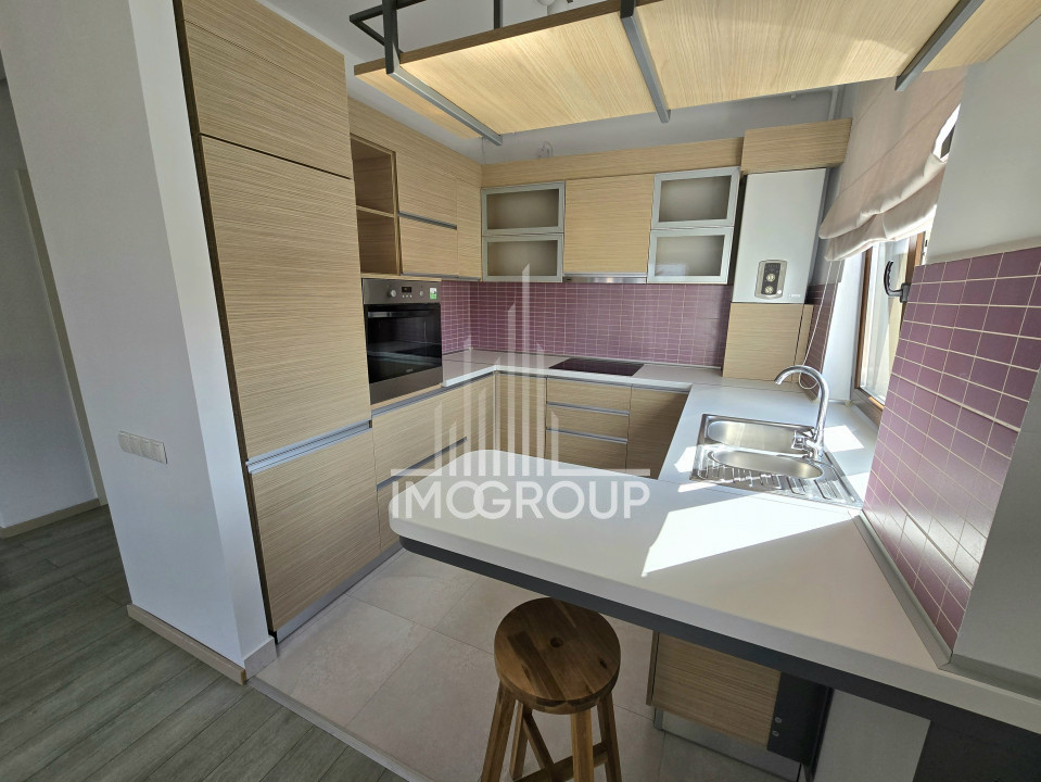 Apartament cu 3 camere de inchiriat, 2 bai, garaj, pet friendly