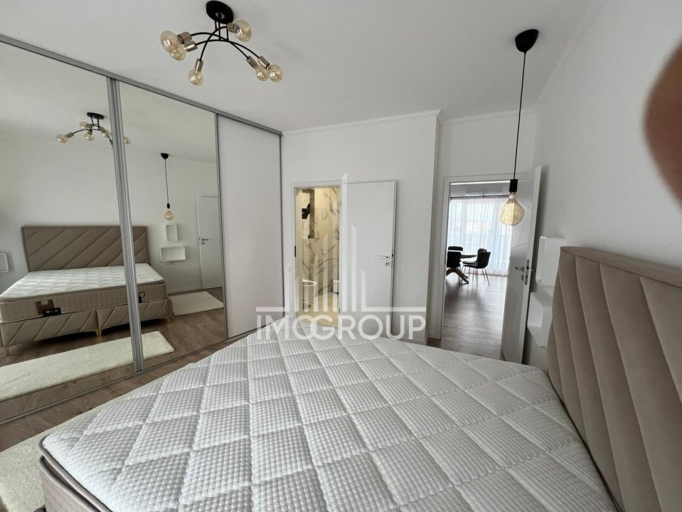 Penthouse de vanzare  central  3 camere terase garaj