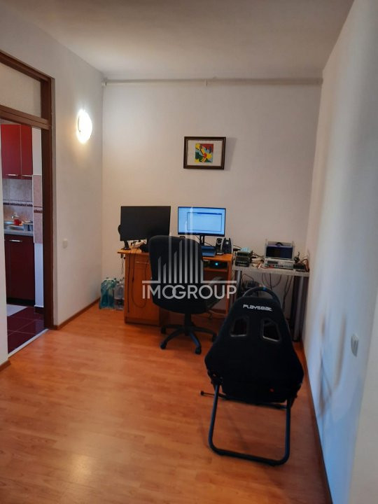 0% De vanzare apartament  Semicentral