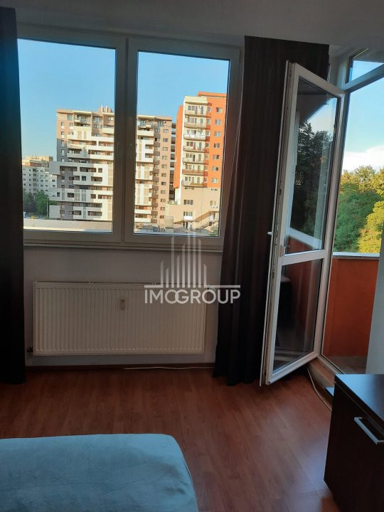 0% De vanzare apartament  Semicentral