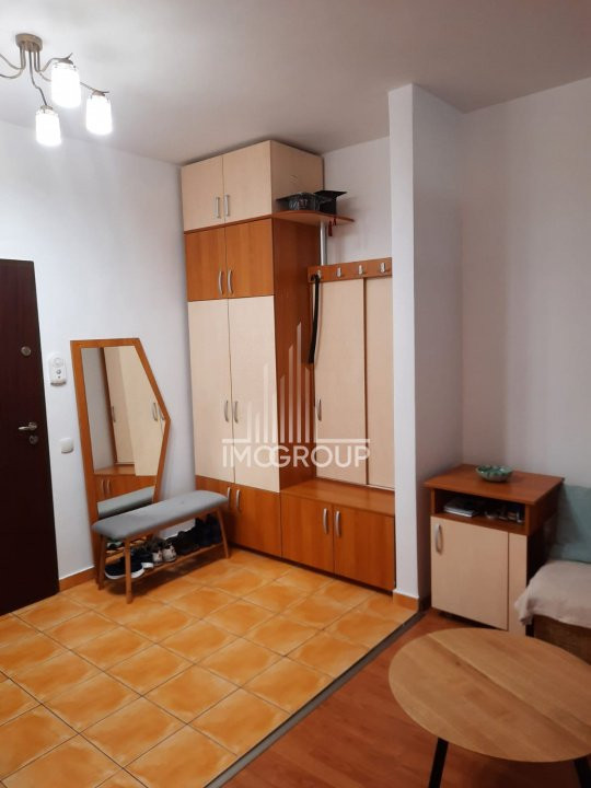 0% De vanzare apartament  Semicentral