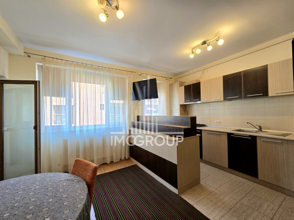 Apartament cu 2 cam decomandate de inchiriat str Urusagului, parcare