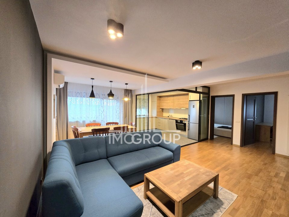 Apartament modern 3 cam de inchiriat 72 mp, 2 băi, 2 parcari - zona Europa