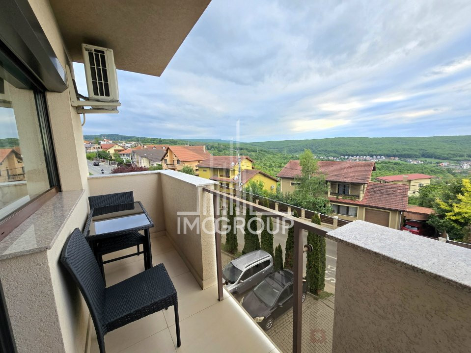 Apartament modern 3 cam de inchiriat 72 mp, 2 băi, 2 parcari - zona Europa