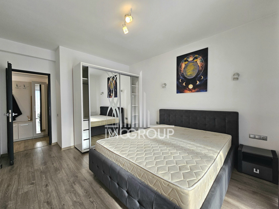 Apartament modern de închiriat 3 camere, 2 băi, 75 mp utili, garaj