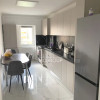 Inchiriez apartament 3 cam decomandate, pacare, str Ion Mester