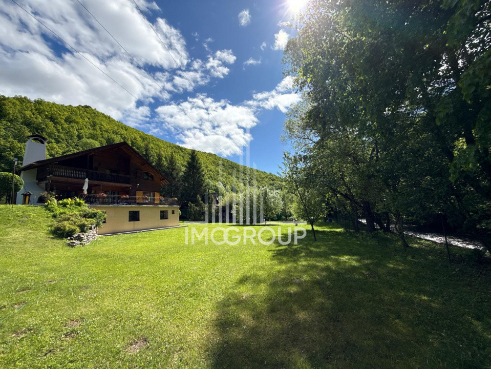 Vilă de lux pe malul râului | Priveliște superbă | Teren mare  | Dotări premium