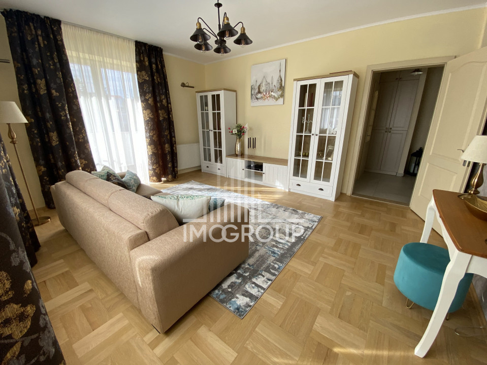 View superb, 40mp terasa, 3 camere decomandate, parcare, Buna Ziua