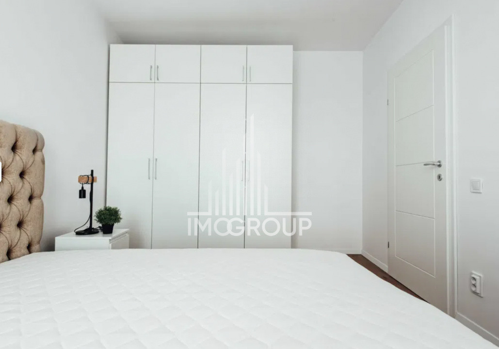 Apartament superb 3 camere, 2 băi, parcare, locație semicentrală