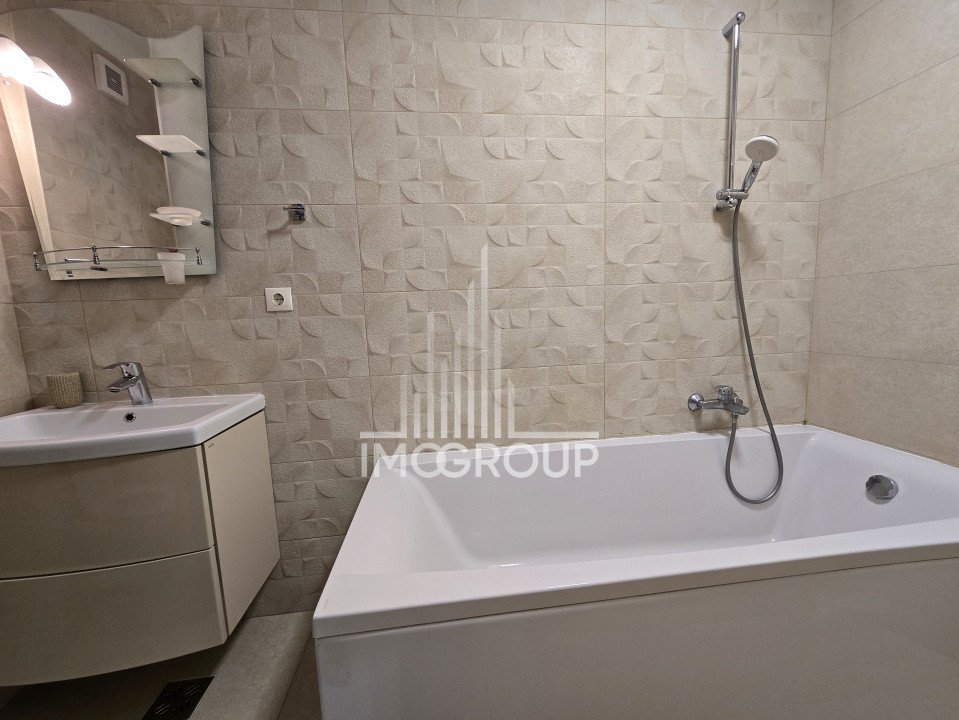 Apartament spațios cu 4 camere de inchiriat, Str. Eugen Ionesco, garaj