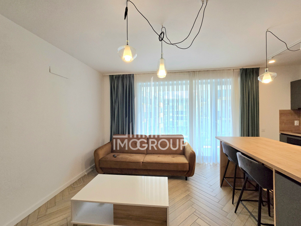 Vanzare apartament 2 camere zona Semicentrala cu garaj